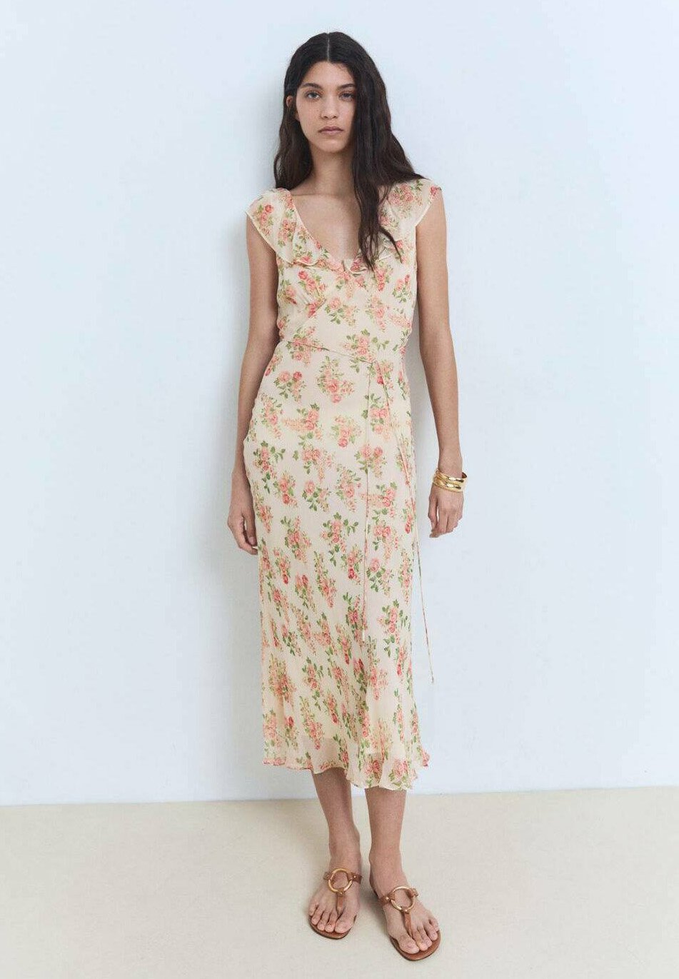

Повседневное платье FLORAL MIDI WITH BOW Mango, кремовый