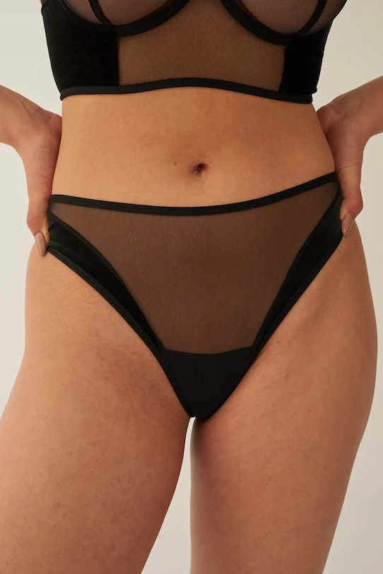 

Стринги Final Hour Undress Code, черный
