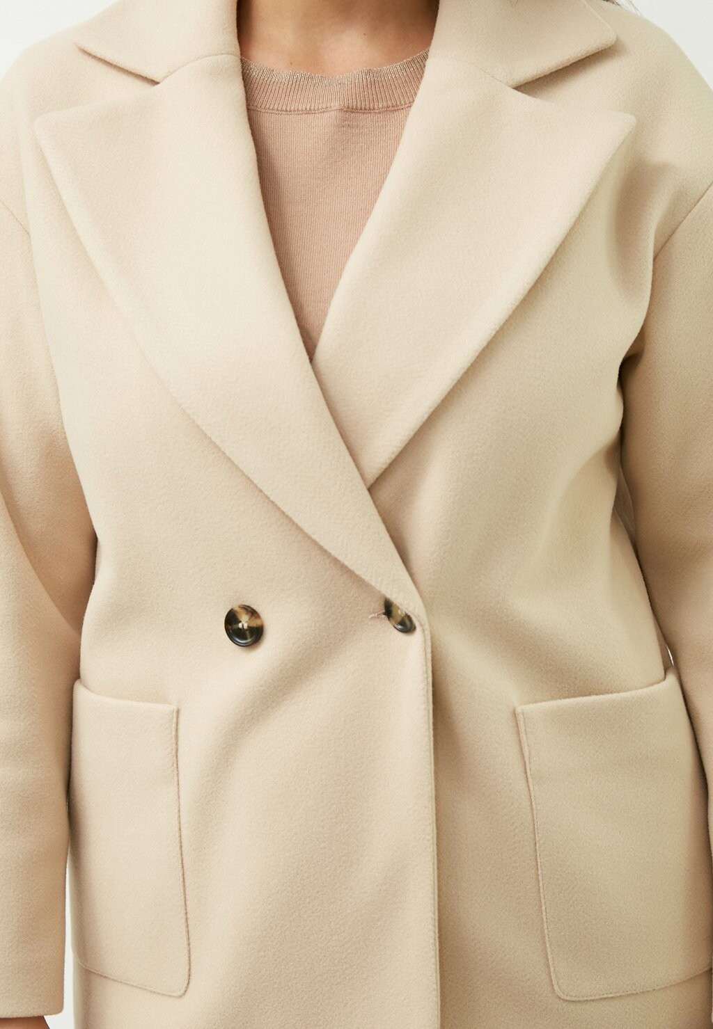 

Короткое пальто LAPEL COLLAR Maison Form'elle, бежевый