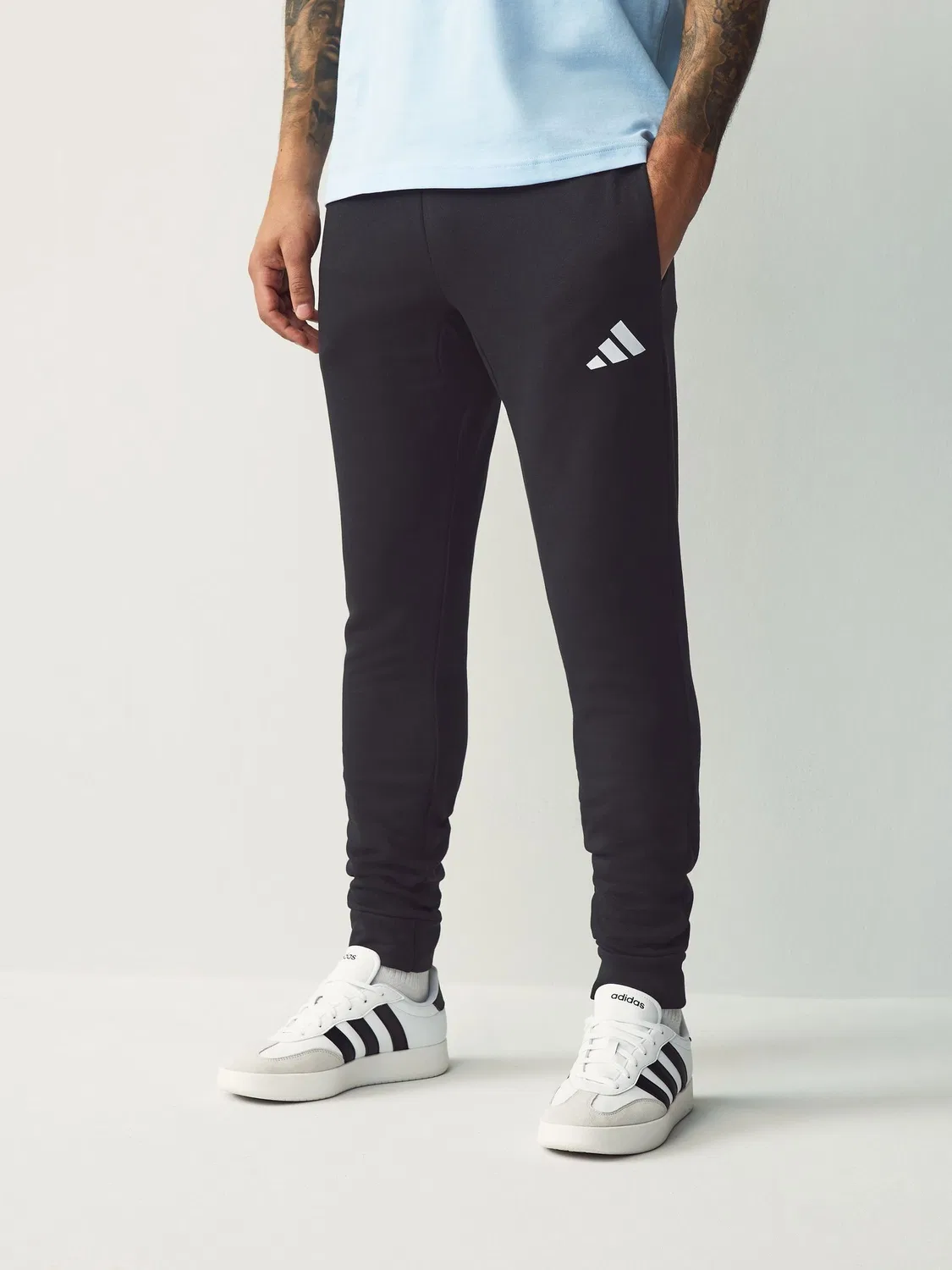 Джоггеры флисовые Essentials Feelcozy adidas, черный