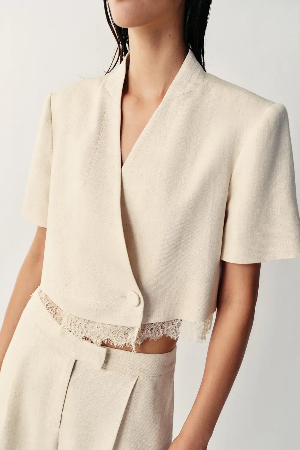 Укороченный блейзер с кружевной отделкой ZARA, Light beige — фото 3