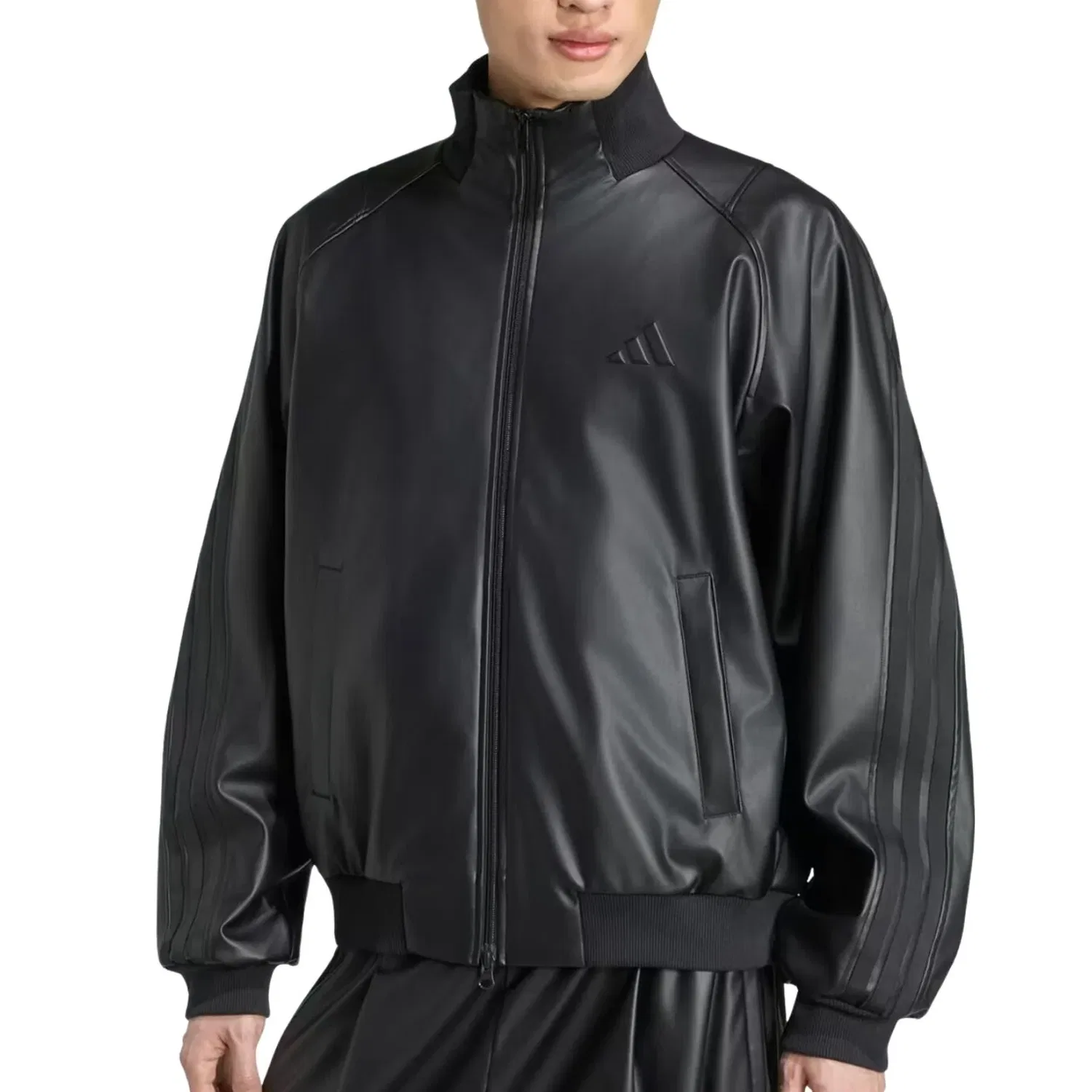 Мужская куртка Stadium Loose Fit Fake Leather Track Jacket Asia Sizing 'Black' adidas, черный — фото 2