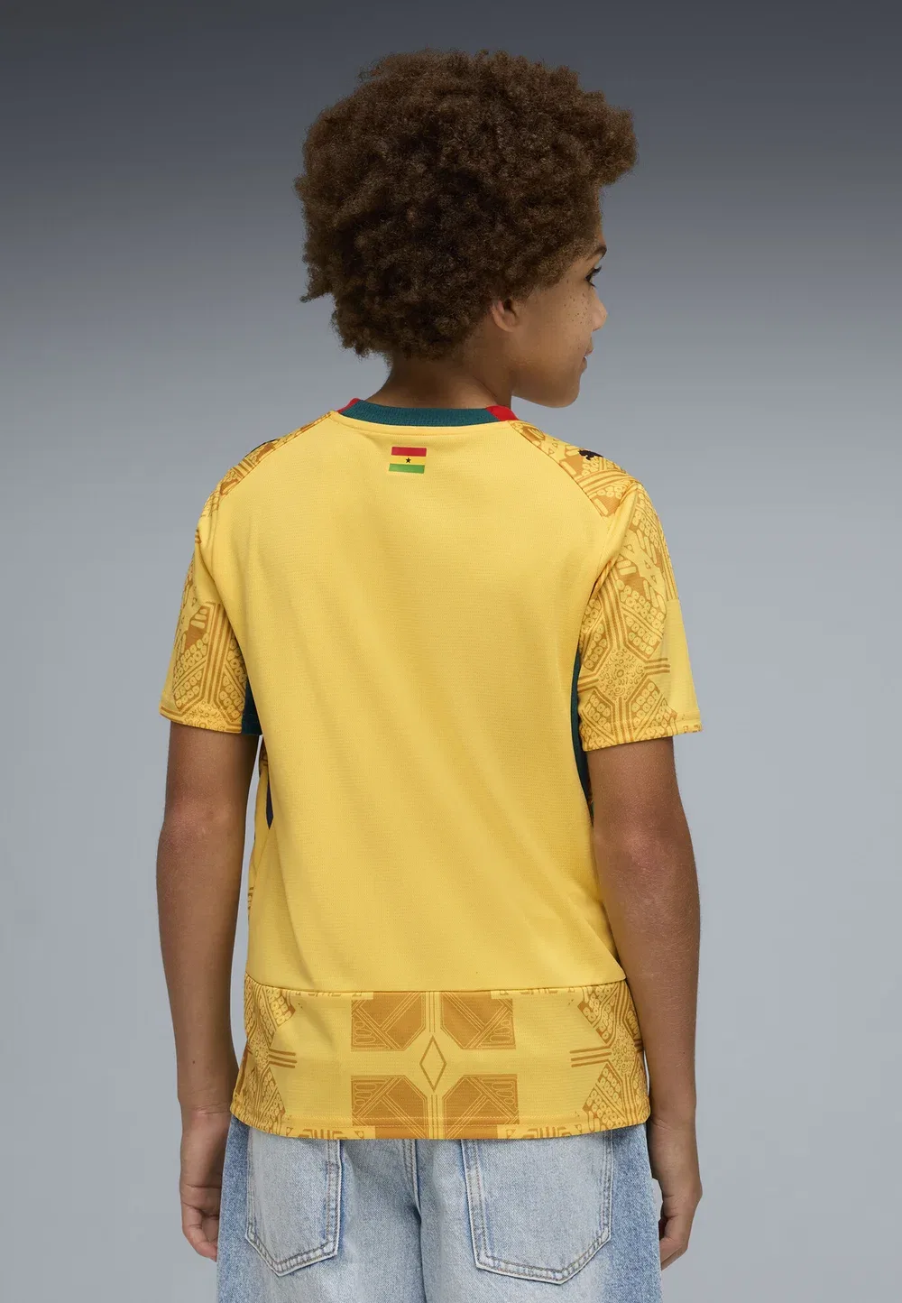 Детская выездная футболка сборной Ганы - футбольная футболка Puma, Sunny Yellow-Archive Gold — фото 3