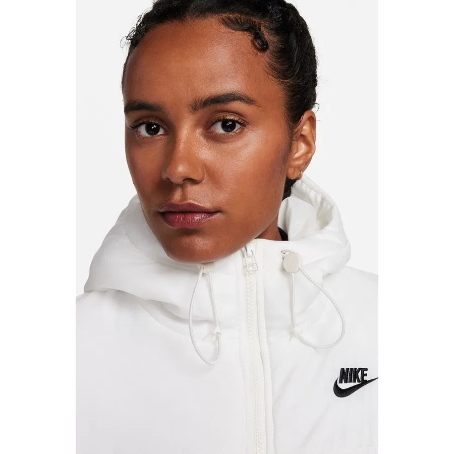 Женский пуховик с капюшоном Nike Therma Fit Classic Buffer, Белый — фото 3