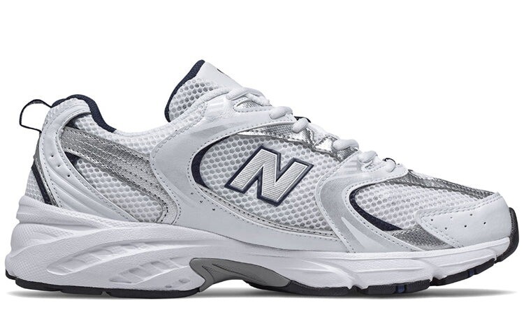 

Кроссовки New Balance 530, белый/серебристый (размер RU 39)