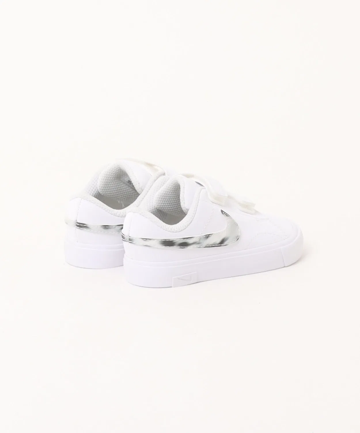 Детские кроссовки для мальчиков с липучками Nike Tennis Essential CHW P TD, White/Black — фото 2