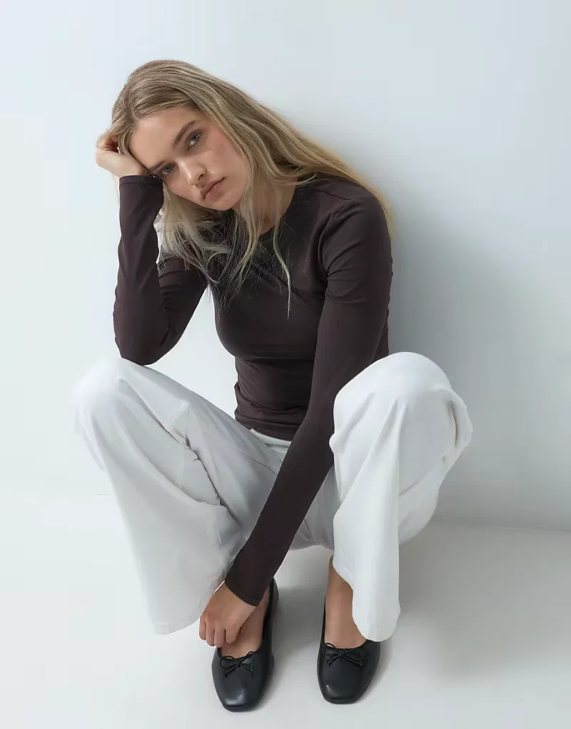 Тканый топ с длинными рукавами GAP, шоколадный