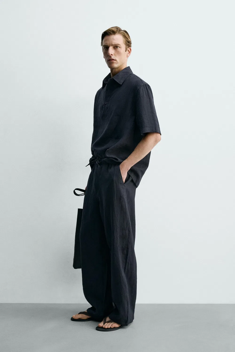 Брюки свободного кроя из 100% льна ZARA, Dark Navy — фото 4