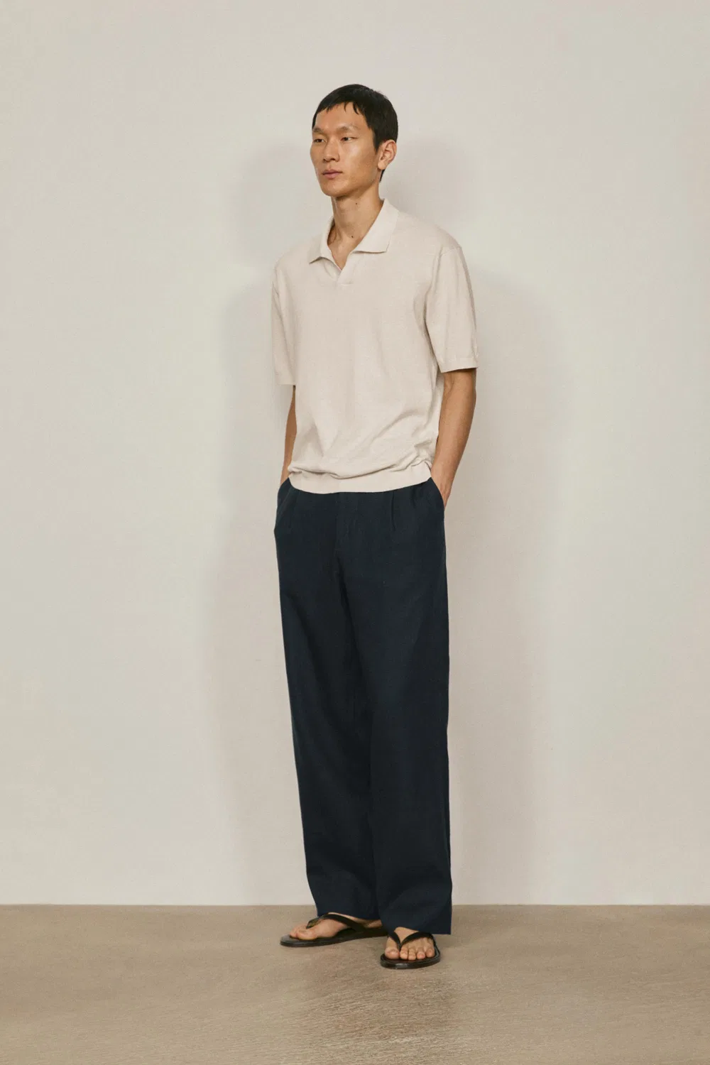 Вязаный поло из хлопка и льна - лимитированная серия Massimo Dutti, кремовый — фото 2