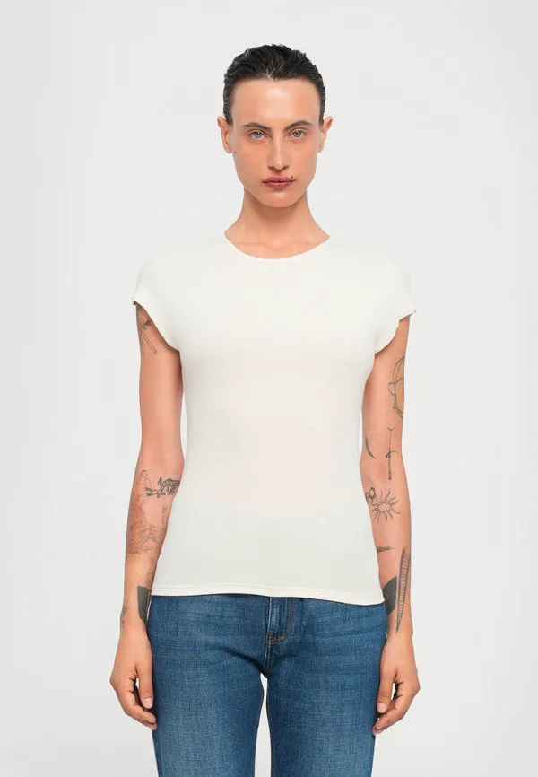 

Базовая футболка otta body Rodebjer, Off White, Белый, Базовая футболка otta body Rodebjer, Off White