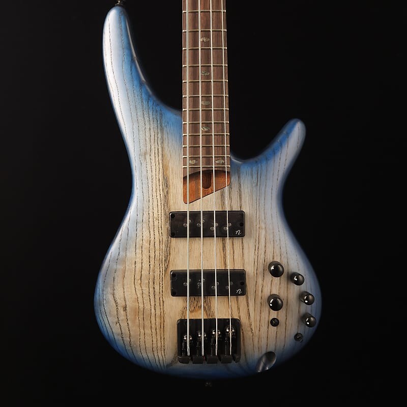 

Басс гитара Ibanez Standard SR600E - Cosmic Blue Starburst Flat - NEW !