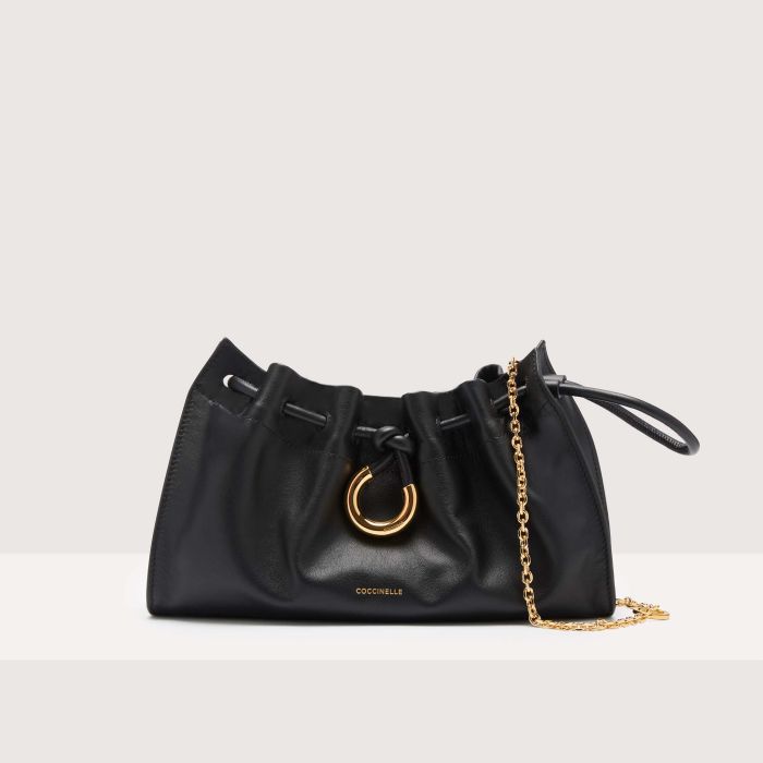 

Мини-сумка Coccinelle Isabela, цвет Noir