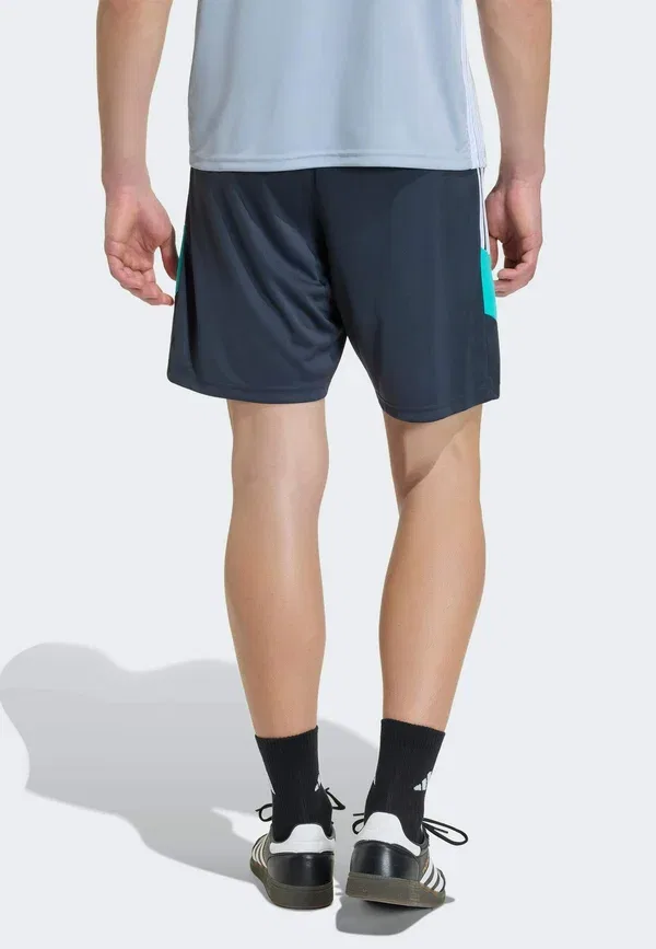 Шорты Tiro 26 Essentials - спортивные шорты Adidas Performance, белый/серый/мятный — фото 2