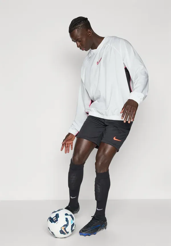 Футболка с длинным рукавом Dri-fit Nike Performance summit white, hyper pink, белый/черный/розовый — фото 4
