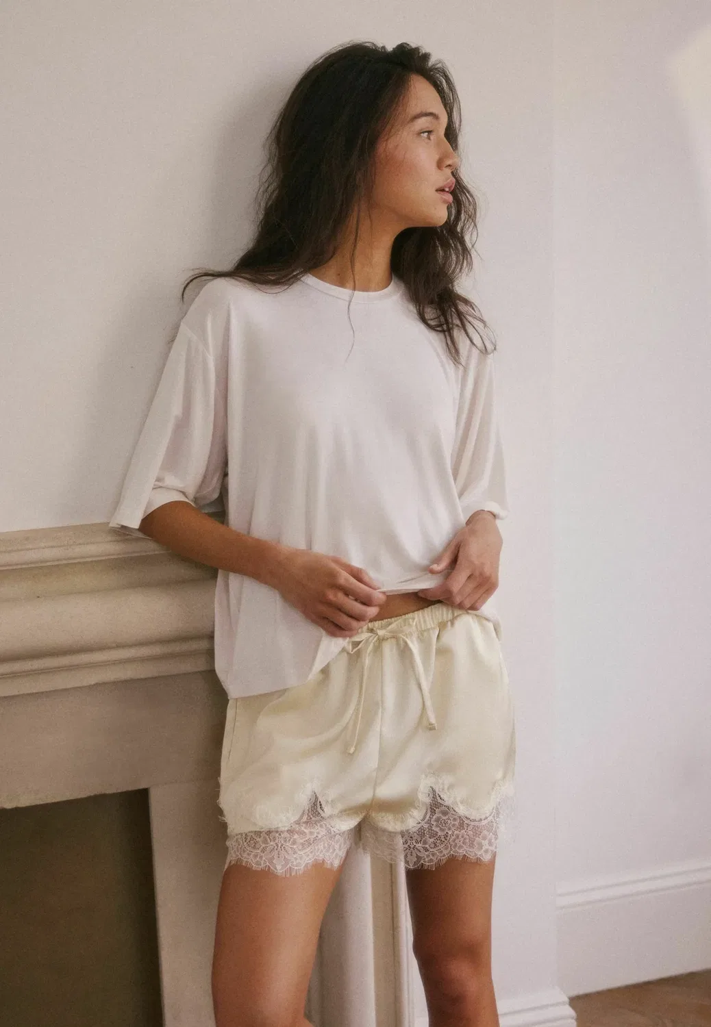 Пижамный комплект стандартного кроя с кружевной отделкой Next, Cream Yellow — фото 2