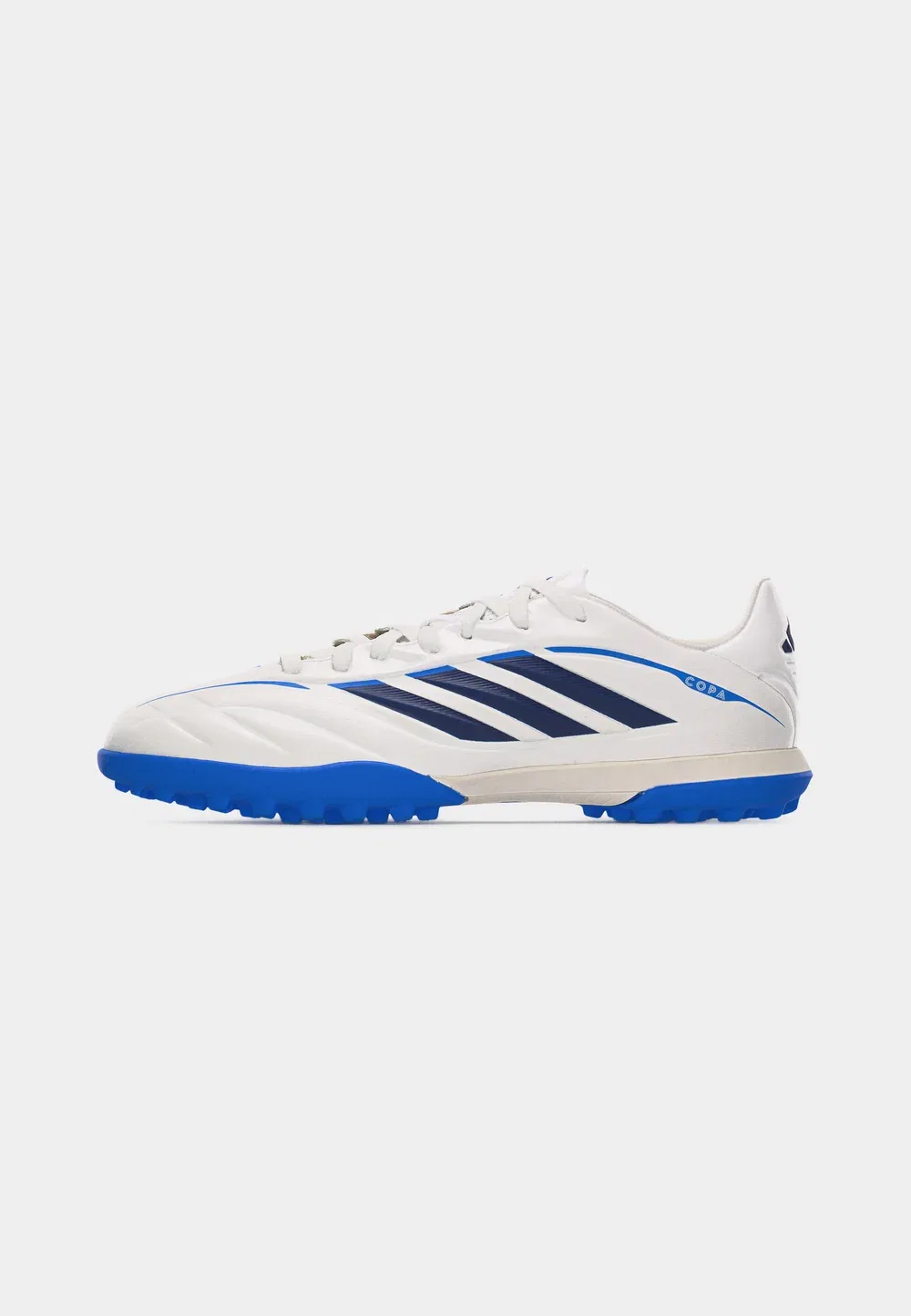 Детские футбольные бутсы Copa Pure IV Club Turf унисекс - для искусственных газонов Adidas Performance, White/Zero Metallic/Dark Blue/Lucid Ray Blue — фото 2
