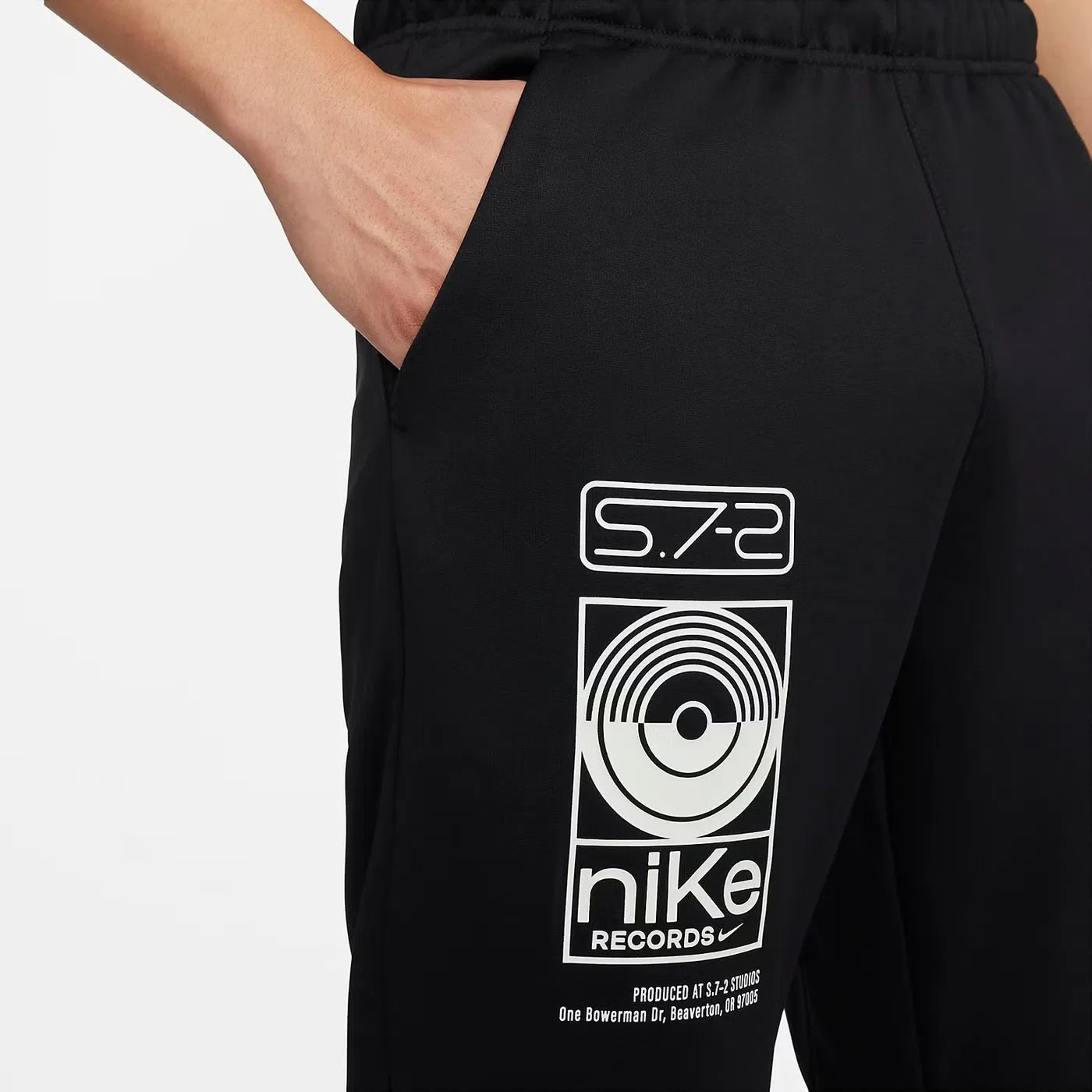 Штаны для фитнеса с флисовой подкладкой Therma-FIT Studio '72 Nike, черный — фото 2