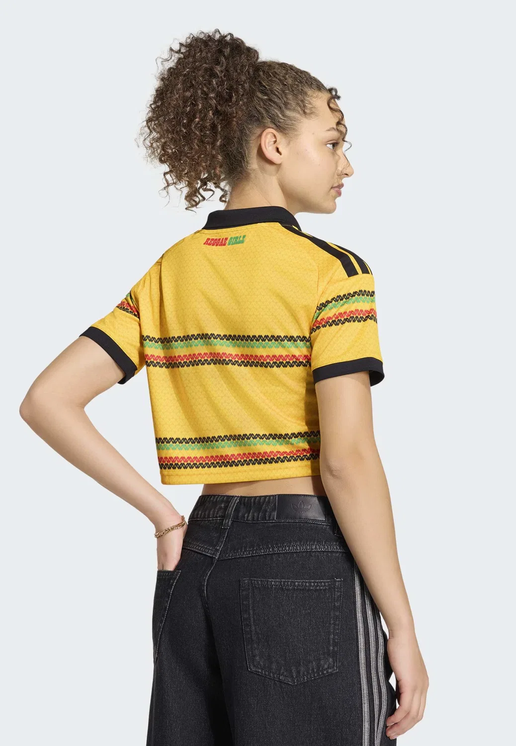 Футболка Adidas Performance Jamaika 26 x Bob Marley в желто-золотом цвете — фото 4