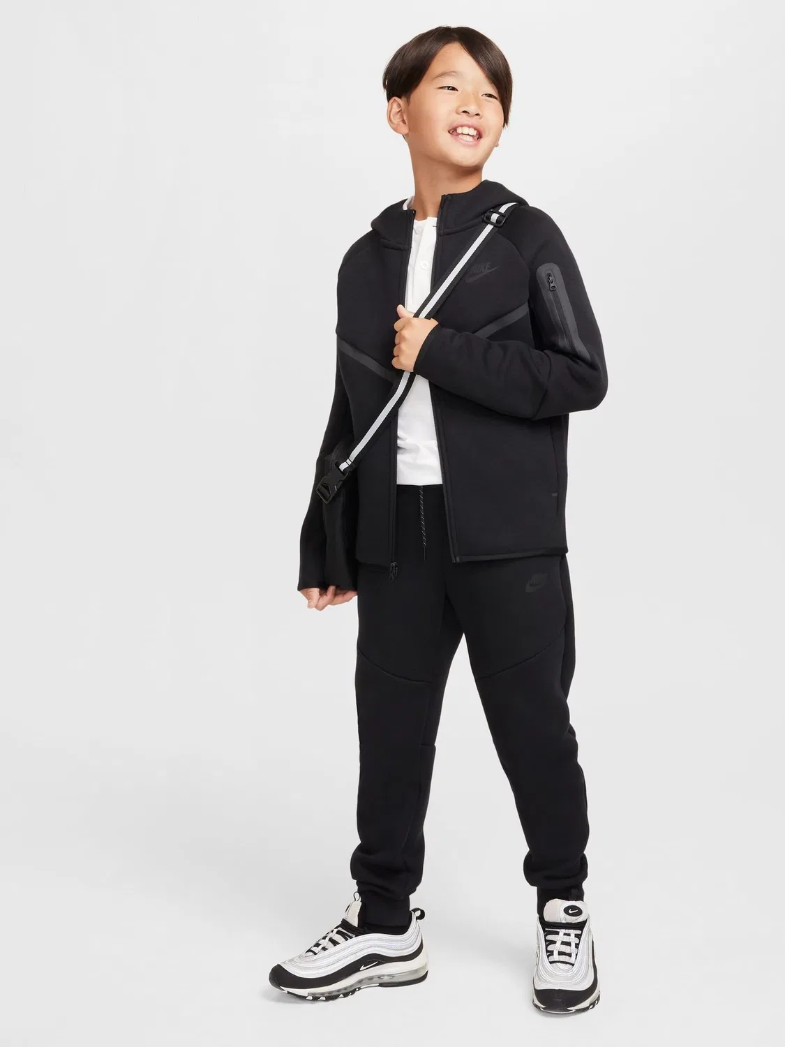Джоггеры Nike Tech Fleece, черные — фото 3