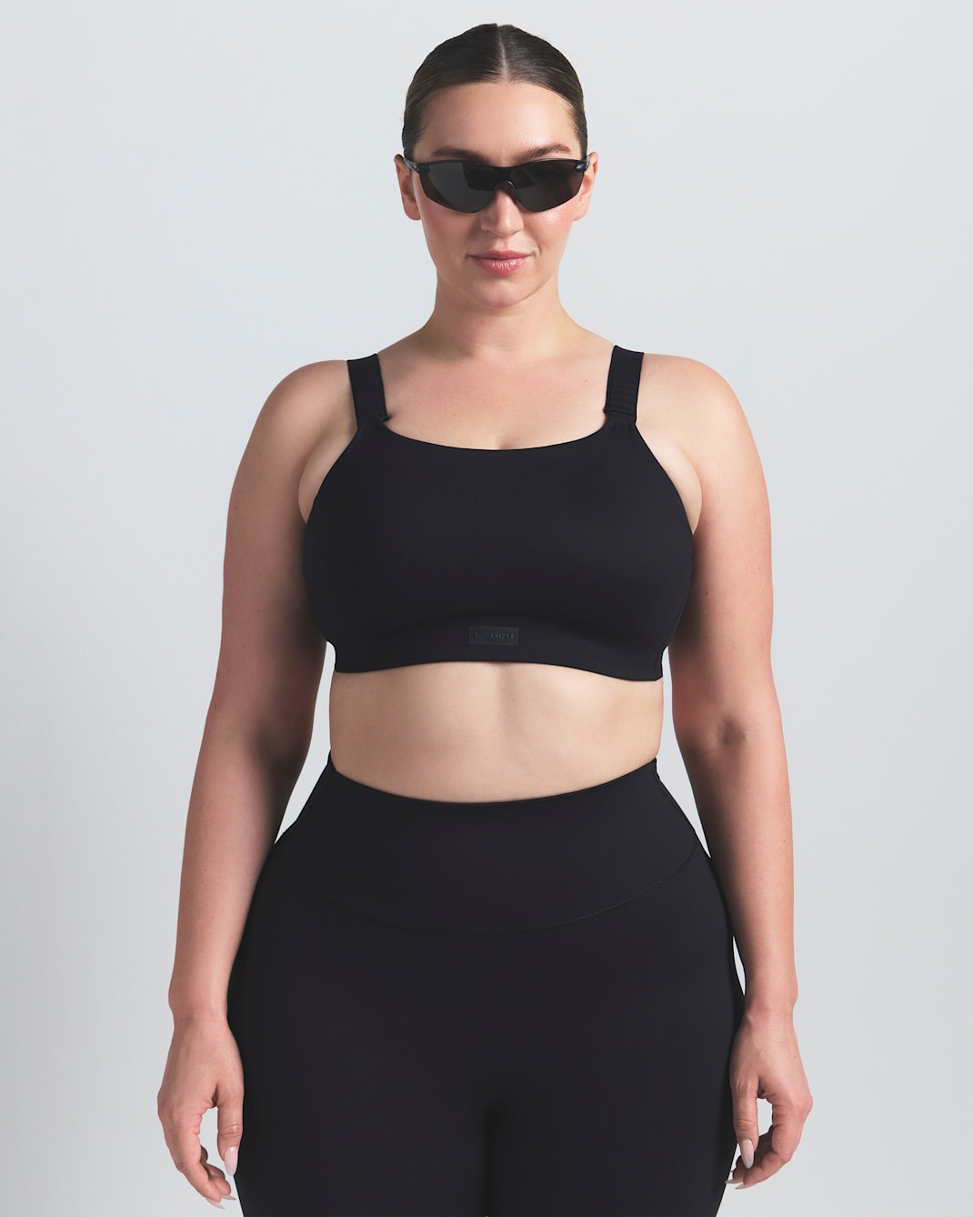 Топ NikeSKIMS Matte Women's Wide-Strap, черный — фото 2