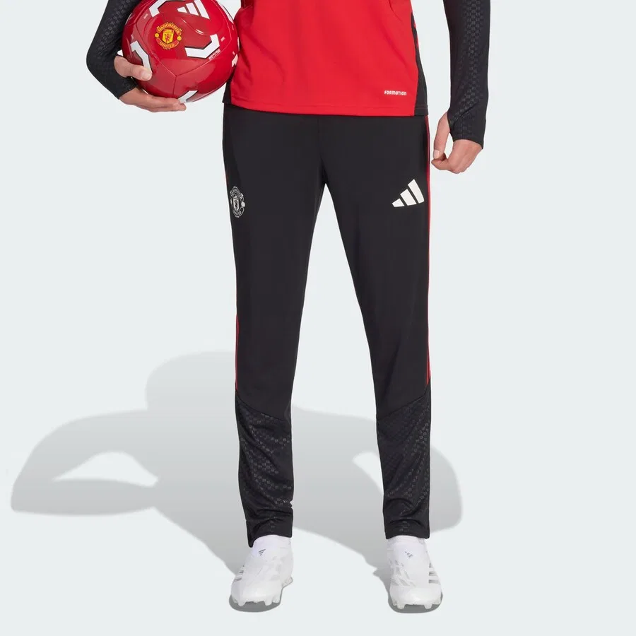 Спортивные брюки ADIDAS PERFORMANCE Slim fit 'Manchester United 26/27 Tiro' черного цвета — фото 2