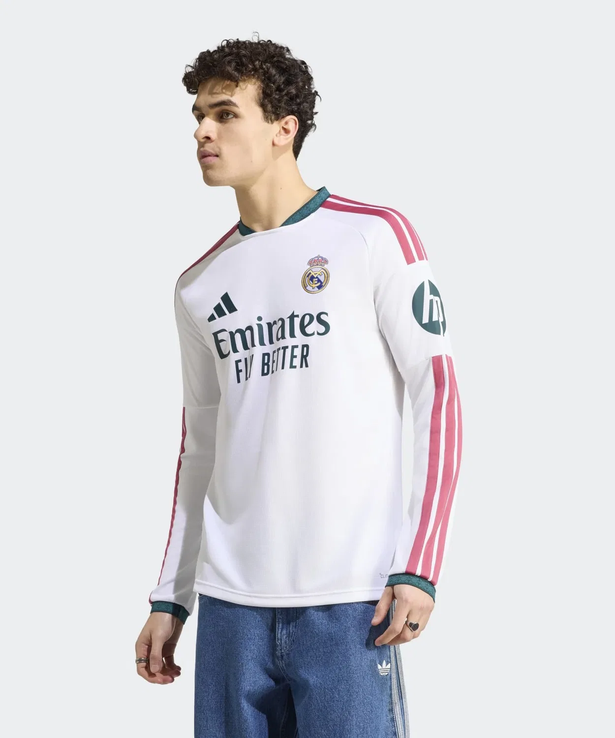 Мужская футболка с длинным рукавомReal Madrid 26/27 Home Adidas, White