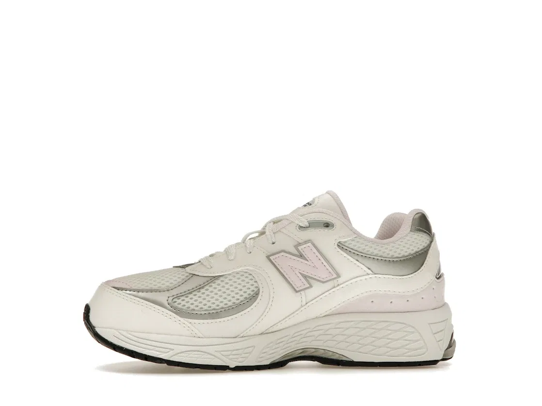 Детские кроссовки Lifestyle New Balance 2002R, Sea Salt/Pink Granite — фото 3
