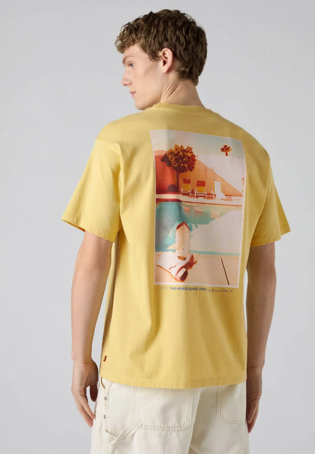 Футболка с винтажным принтом - базовая футболка Levi'S, Lse Batwing Badge Ca - Yellows- — фото 4
