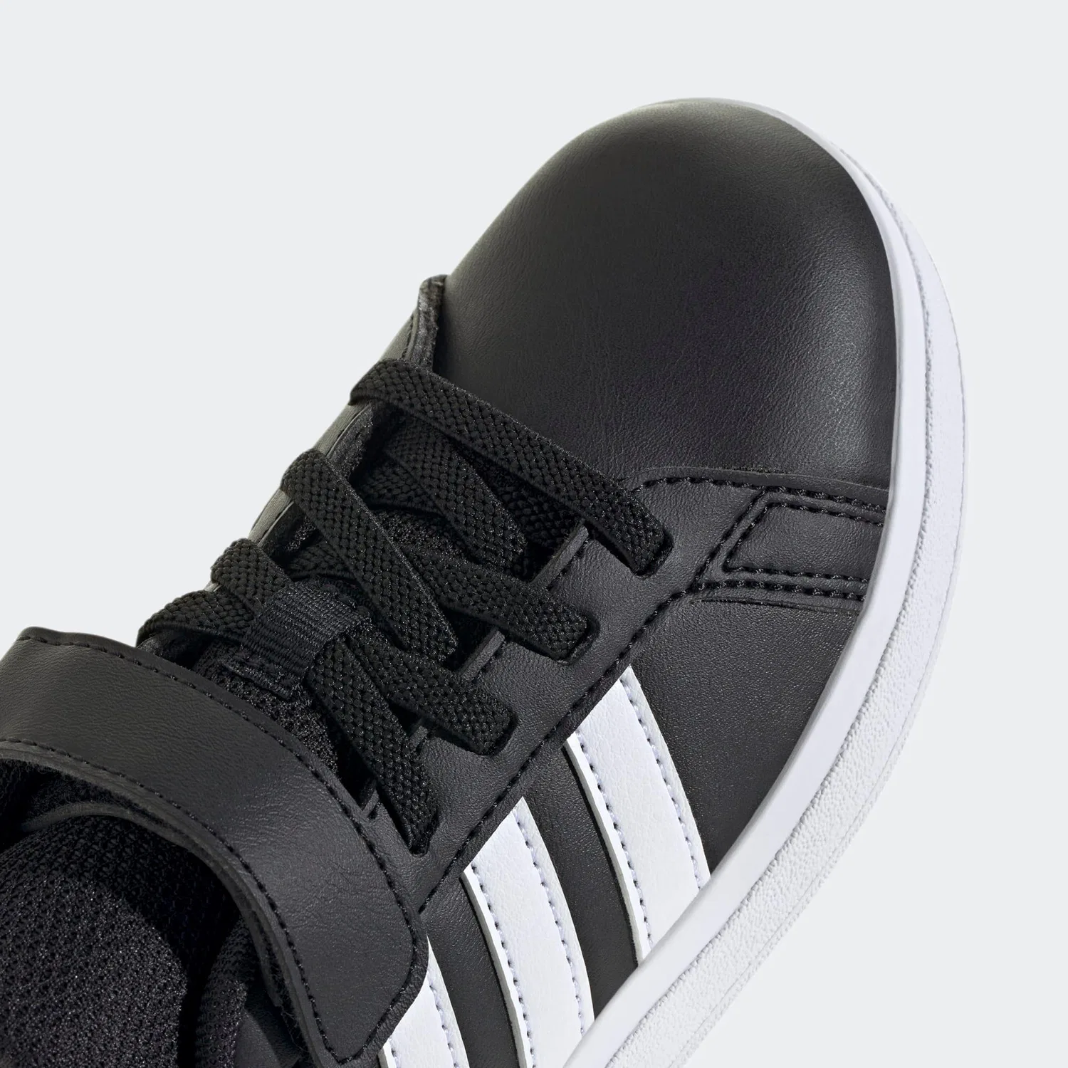 Детские кроссовки Grand Court Adidas, Schwarz Weiss — фото 3