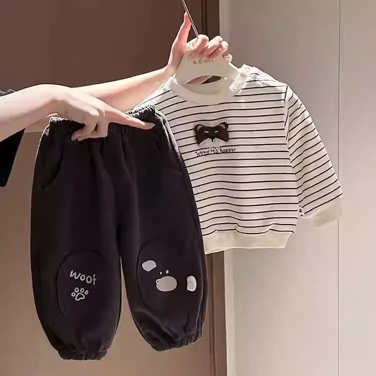 Детский комплект из футболки и штанов с полосками, модель Stripes Two-Piece Set (Open-Cuff), MADALLO, Stripes Two-Piece Set (Open-Cuff) — фото 3