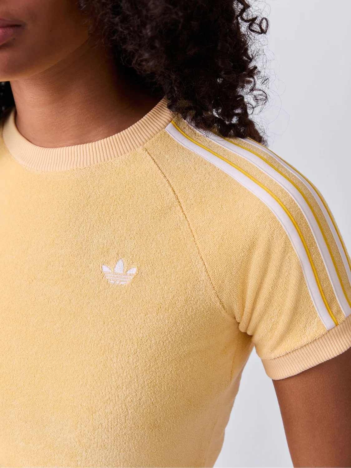 Футболка из махровой ткани Cali, adidas Originals, желтый — фото 4