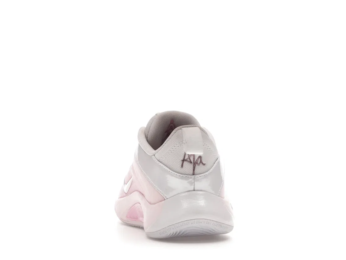 Детские кроссовки с розовыми акцентами Nike A'ja Wilson A'One, White/Perfect Pink/Prism Pink/Pink Ice/Pale Pink — фото 4