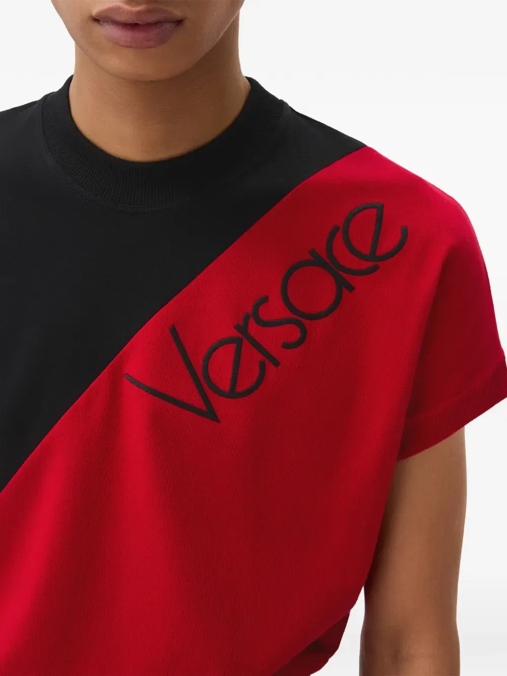 Футболка в стиле колор-блок с вышитым логотипом Versace, красный — фото 4