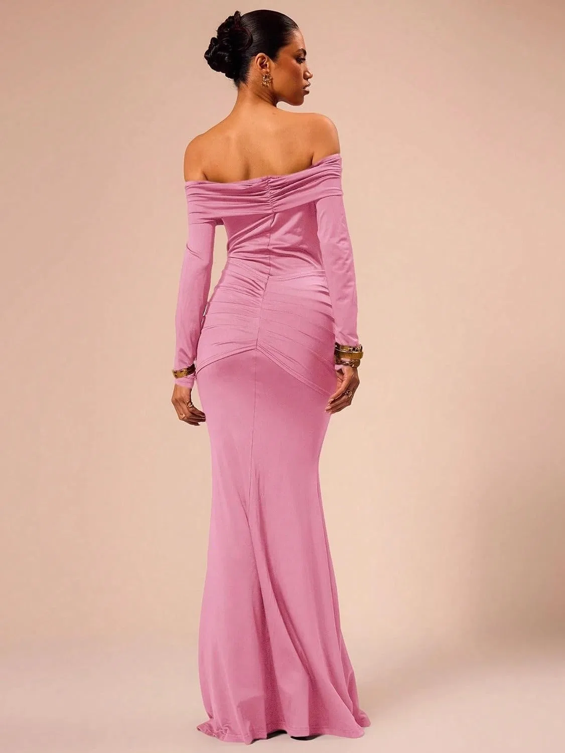 Женское макси-платье с открытыми плечами Slimming Fit, Pink — фото 2