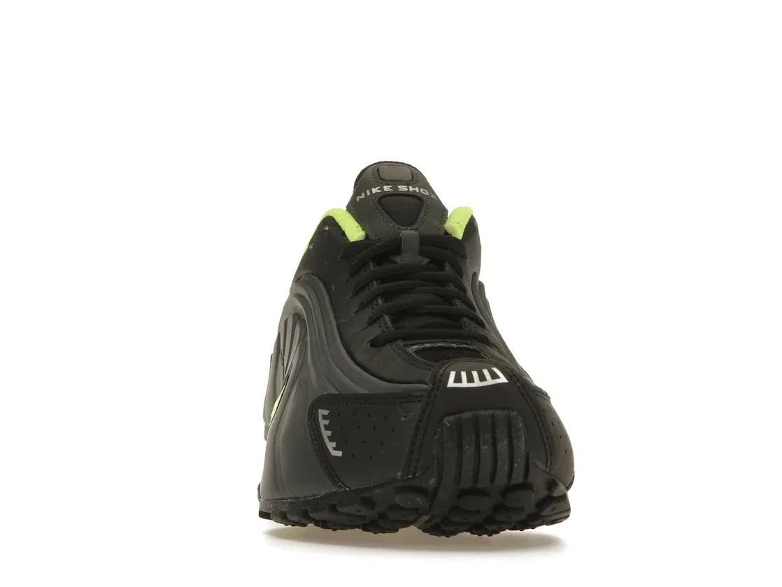 Детские кроссовки Lifestyle Nike Shox R4, Black/Anthracite/Metallic Silver/Volt — фото 2