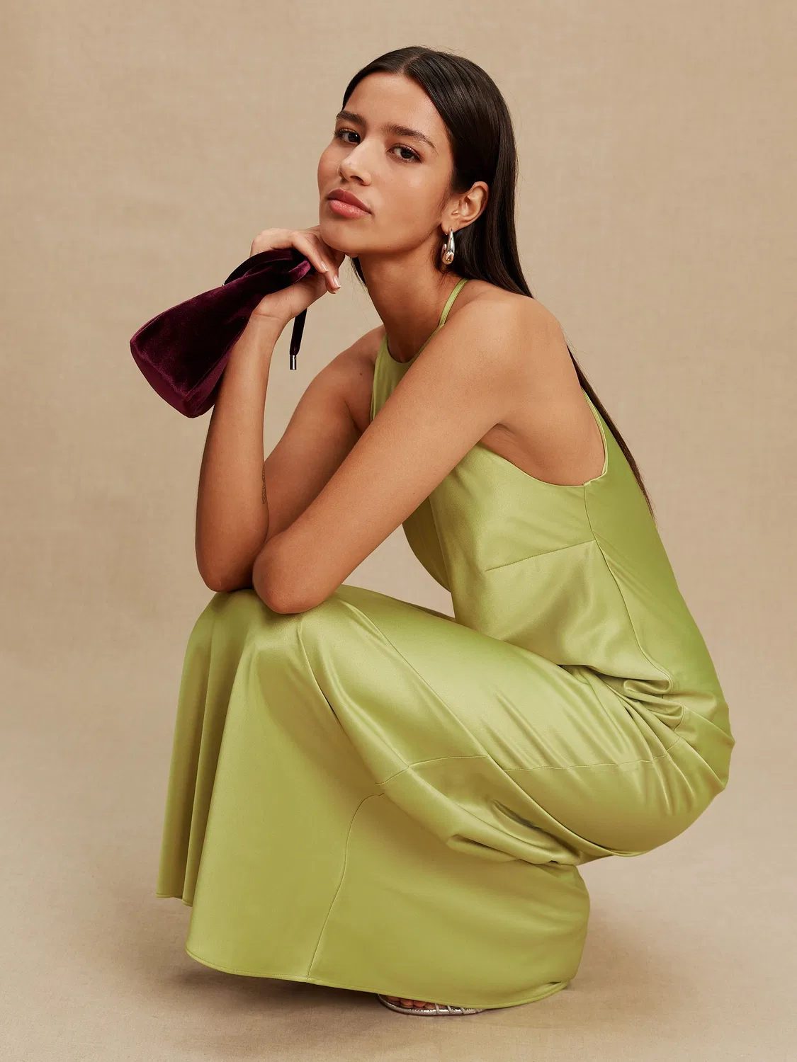 Платье-макси сатиновое на шею, Green Bridesmaids Next, зеленый — фото 4