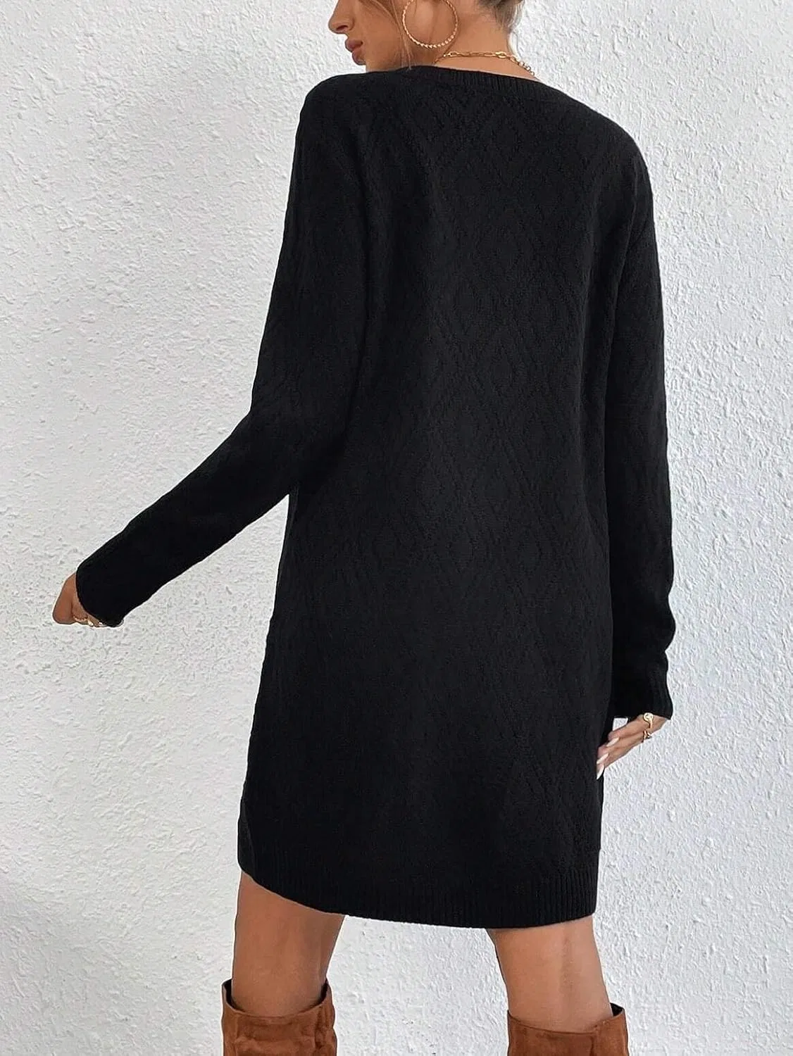 Женское короткое платье-свитер с круглым вырезом Solid, Black — фото 3