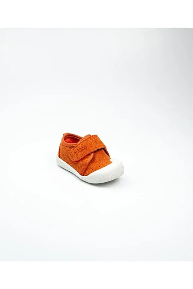 Детские туфли для девочек с коротким каблуком Vicco, Orange Orange