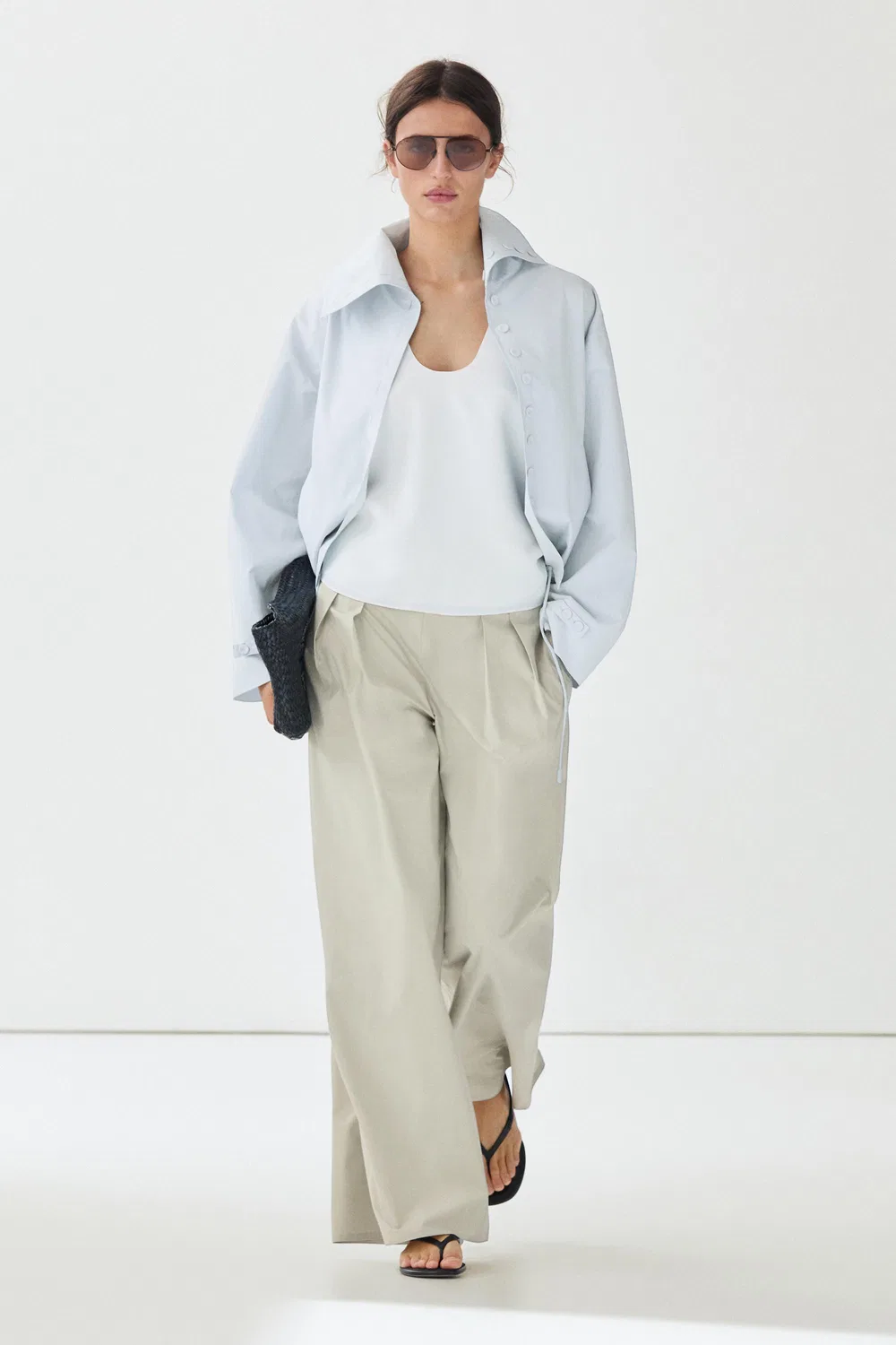 Широкие брюки Massimo Dutti, с плиссированным поясом, серовато-зеленый