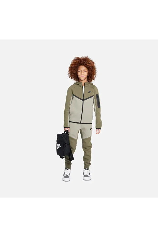 Детская для мальчиков худи с принтом Sportswear Smooth Tech Fleece Full-Zip Hooded Kids Sweatshirt Nike, Khaki — фото 2