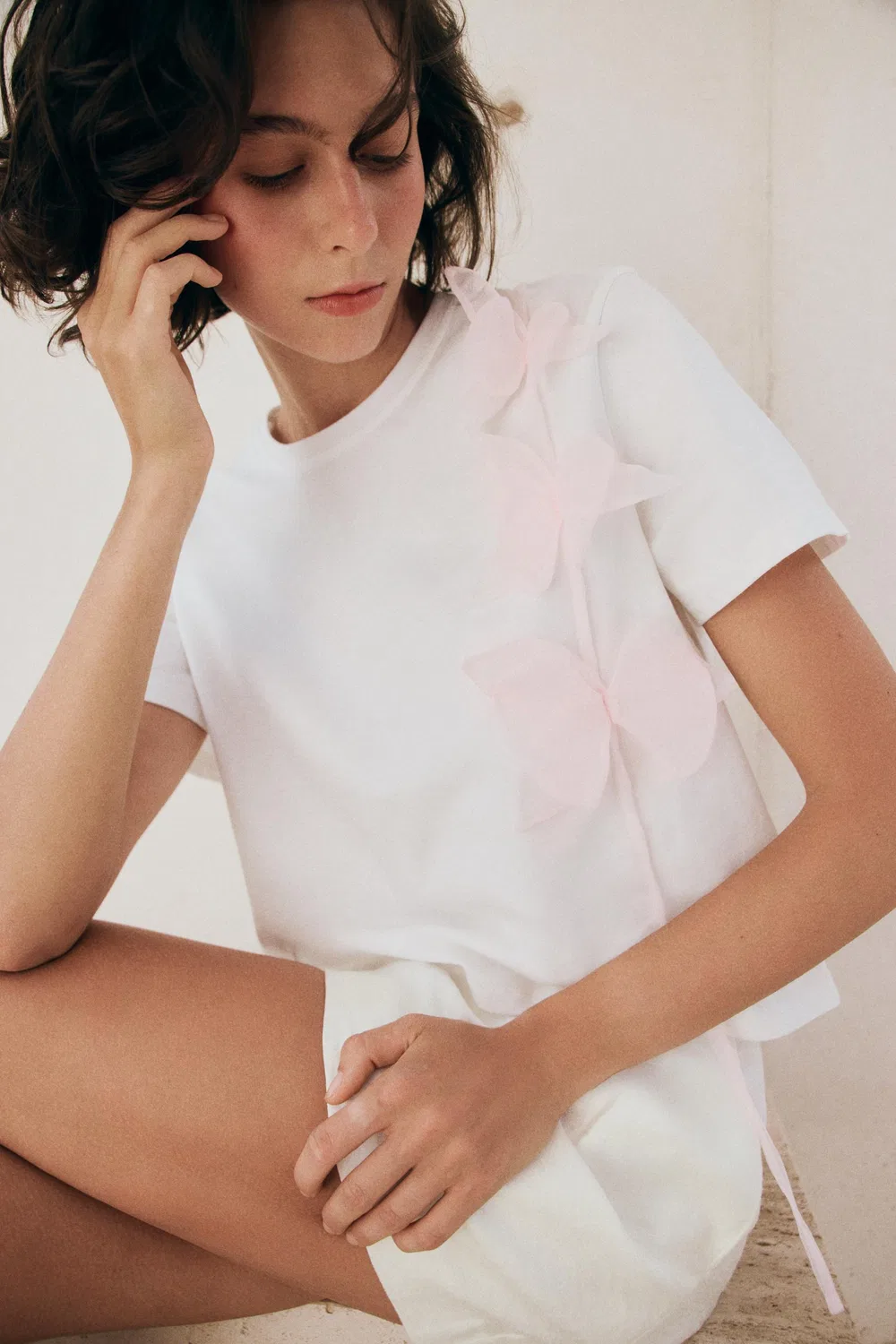Футболка с цветочным тиснением ZARA, White — фото 2