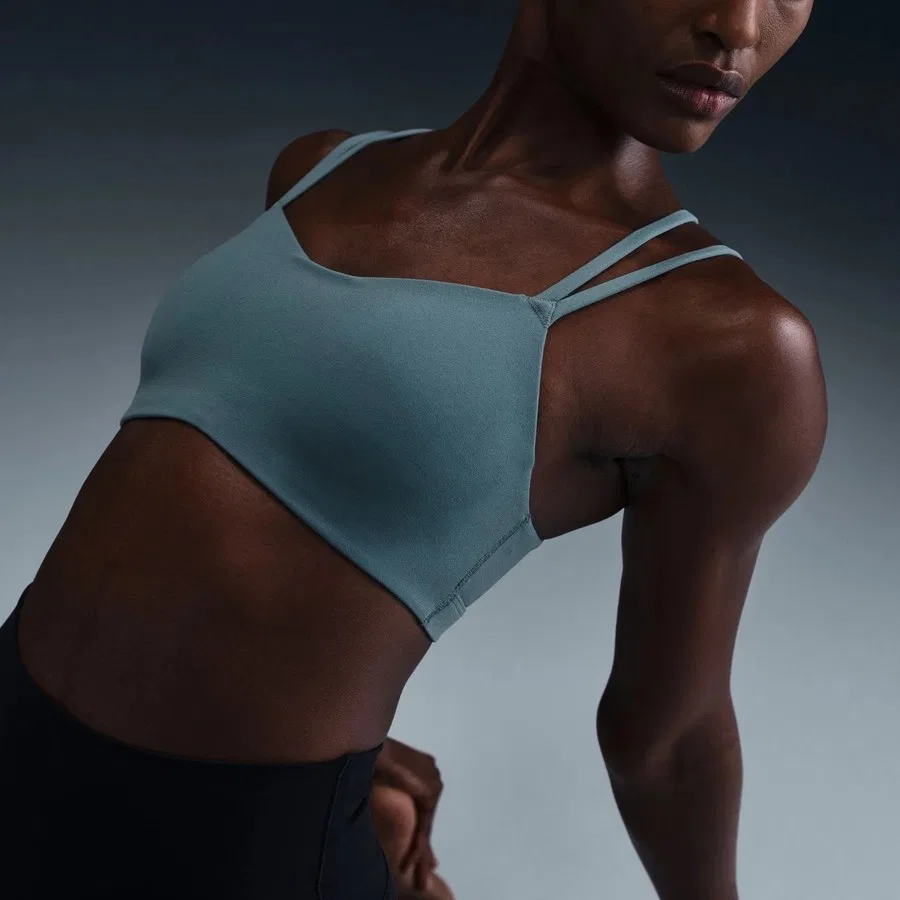 Спортивный бюстгальтер с легкой поддержкой Alate Trace Nike, Синий — фото 4