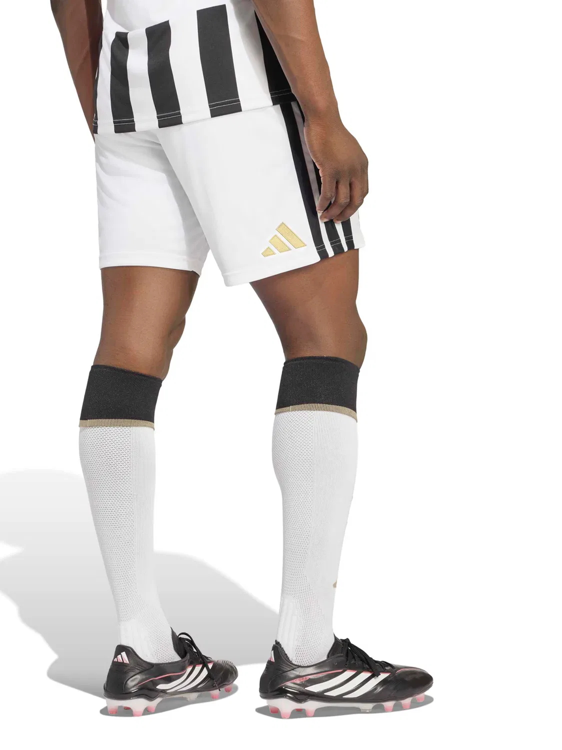 Спортивные шорты Adidas Performance Regular Workout Pants Juventus Turin 26/27 белого цвета — фото 3