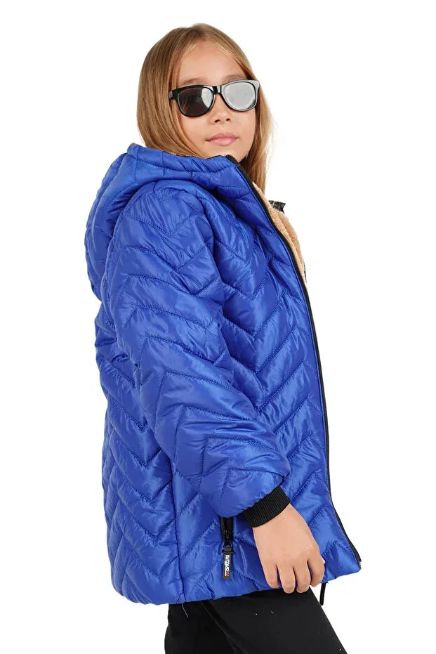 Детское пальто для девочек с капюшоном Girl'S Fur-Lined Hooded Coat with Zigzag Pattern (Water and Windproof) Jarmo Kids, Saks Blue — фото 2