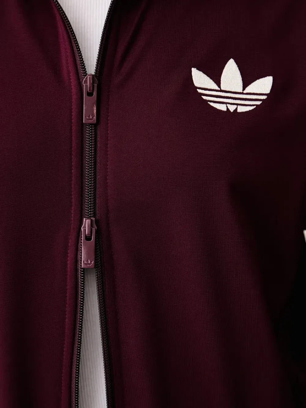 Спортивная куртка Firebird с вышитым логотипом adidas, красный — фото 4