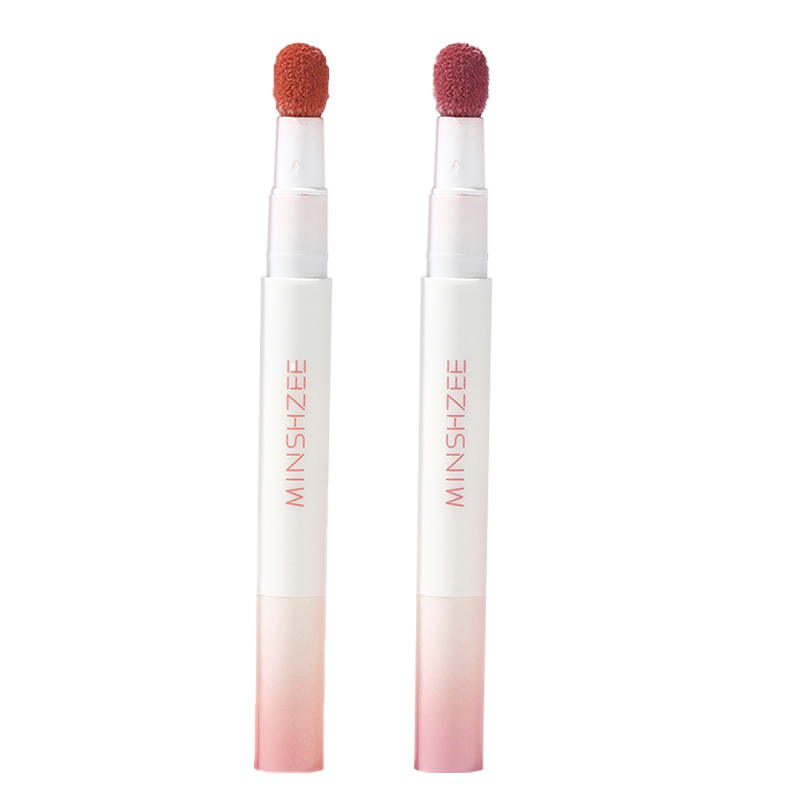 

Воздушный матовый блеск для губ velour легко растушевывается, устойчив к размазыванию, стойкий, выравнивающий тон кожи 1,8г MINSHZEE