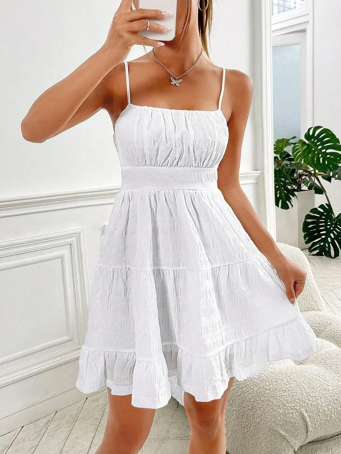 Женское летнее платье на бретелях с воланами Casual, White — фото 4