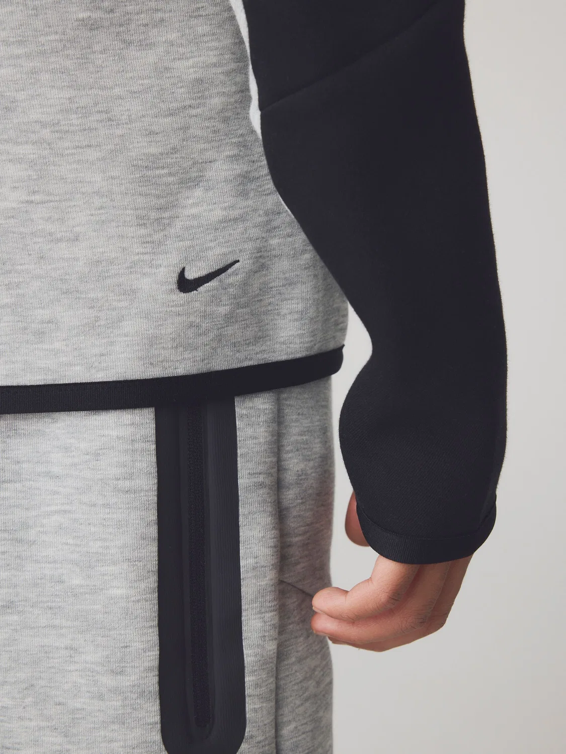 Толстовка на молнии Tech Fleece Nike, черный/серый — фото 3