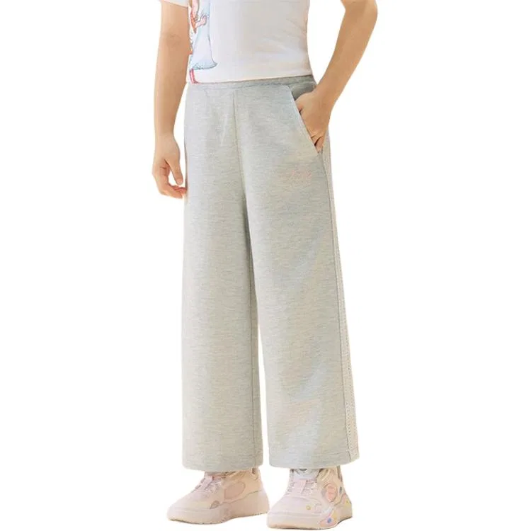 Детские спортивные штаны из футера с принтом Модель Pre School Knitted Sweatpants Moderate FILA KIDS