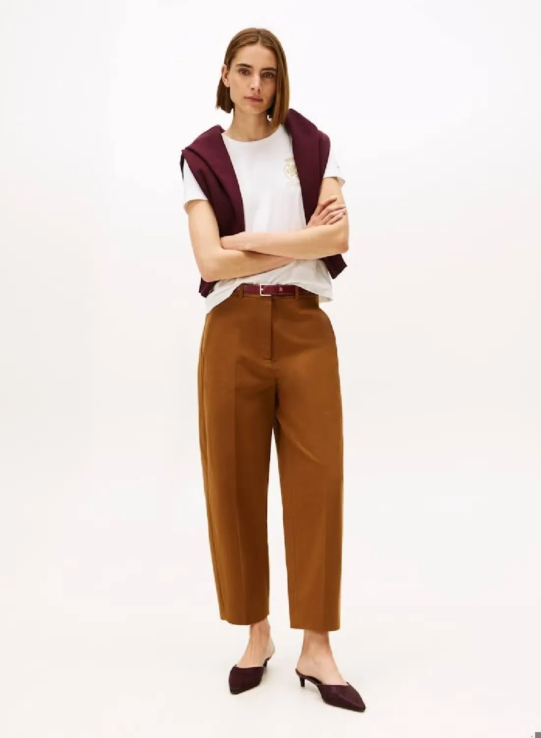 Футболка с вышивкой герба Tommy Hilfiger, экрю — фото 3